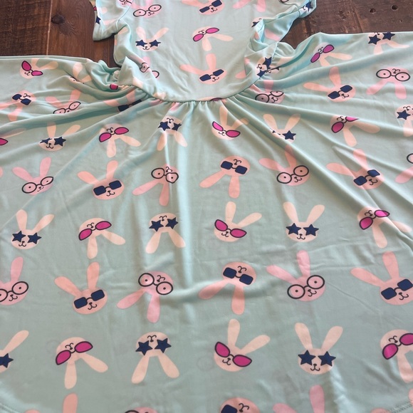 Dot Dot Smile size 5/6, 7 or 8/10 girls Cap sleeve twirl dress New Bunnies - Picture 2 of 4
